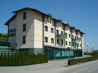 HOTEL CUBIC Banja Luka - Photo 9