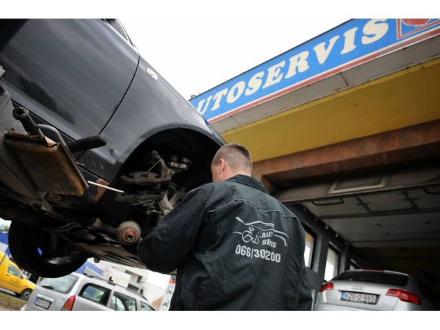 AUTO PARTS AND SERVICE AUTO ZIS doo Banja Luka - Photo 3