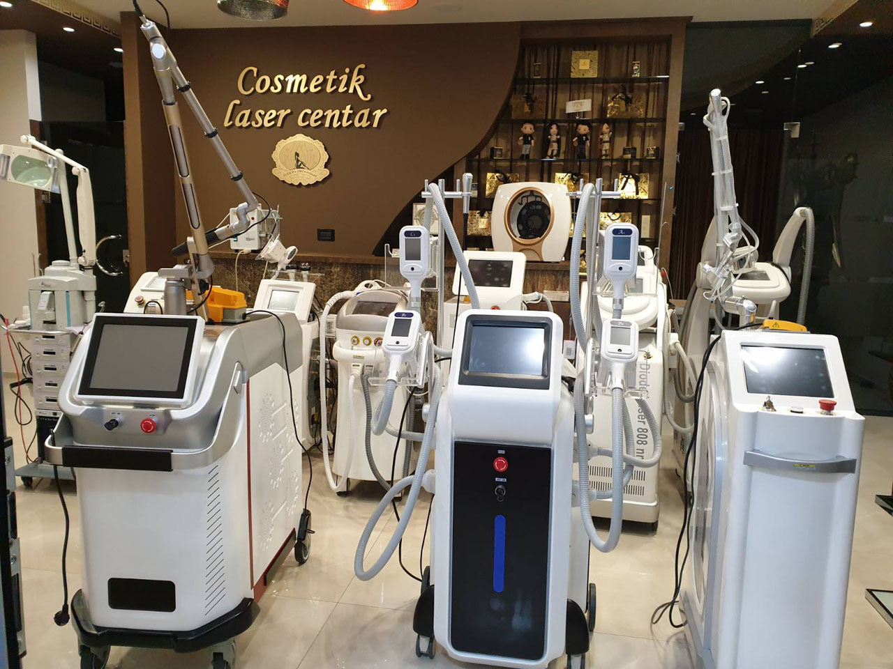 COSMETIC SALON AND LASER CENTER - SISKO Banja Luka - Photo 3