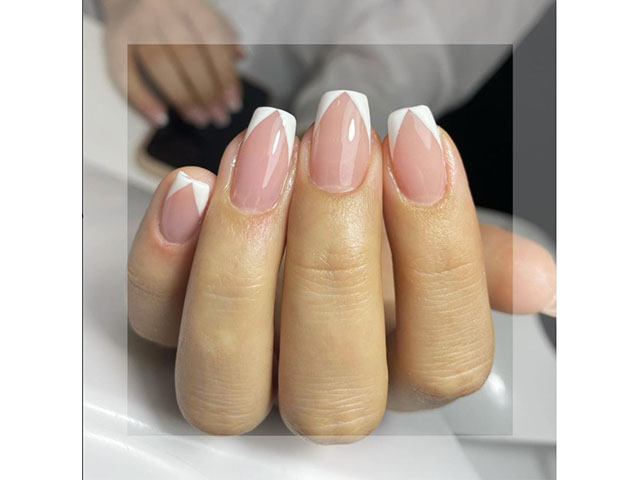 COSMETIC SALON BLACK & WHITE  Banja Luka - Photo 6