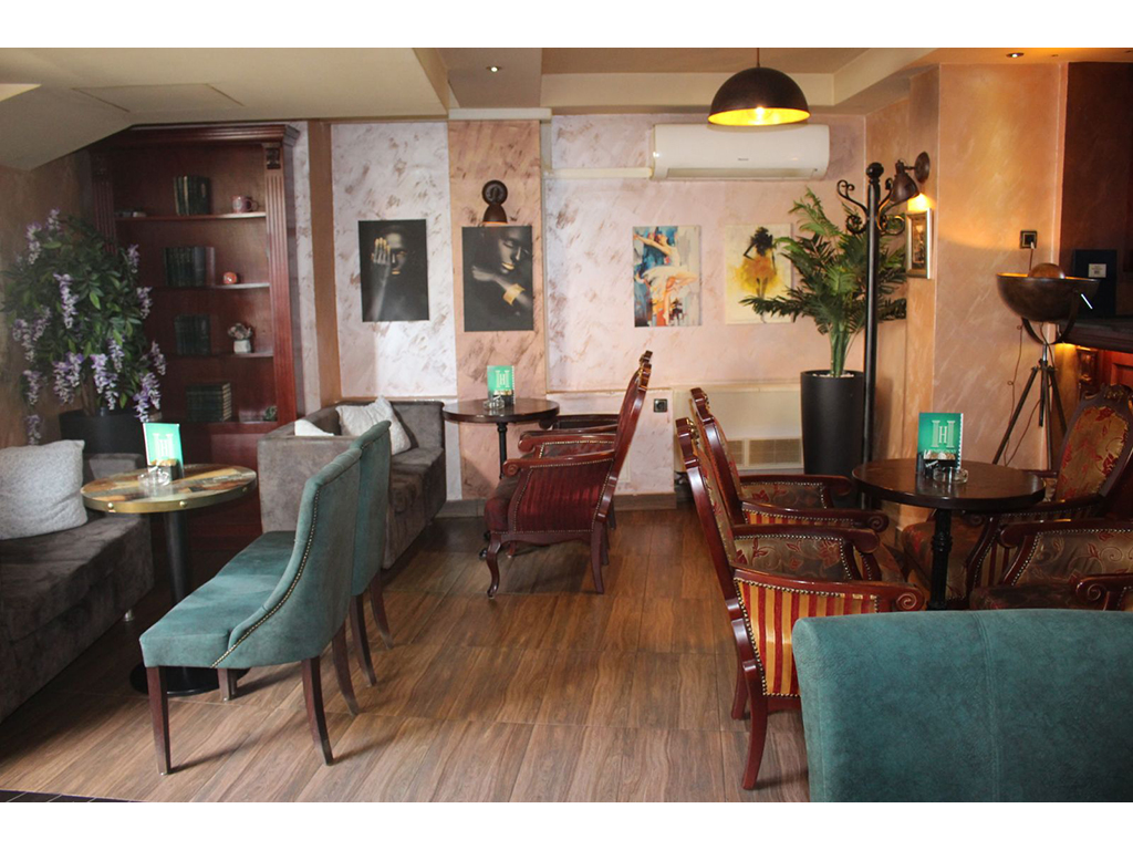 CAFFE BAR HEMINGWAY Banja Luka - Photo 9