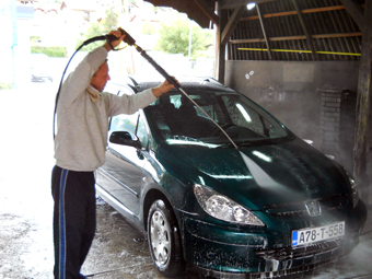 CAR WASH JOKER Banja Luka - Photo 2