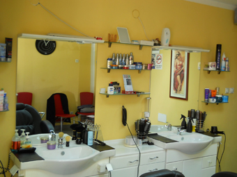 HAIRDRESSER SALOON ŽARE Banja Luka - Photo 1